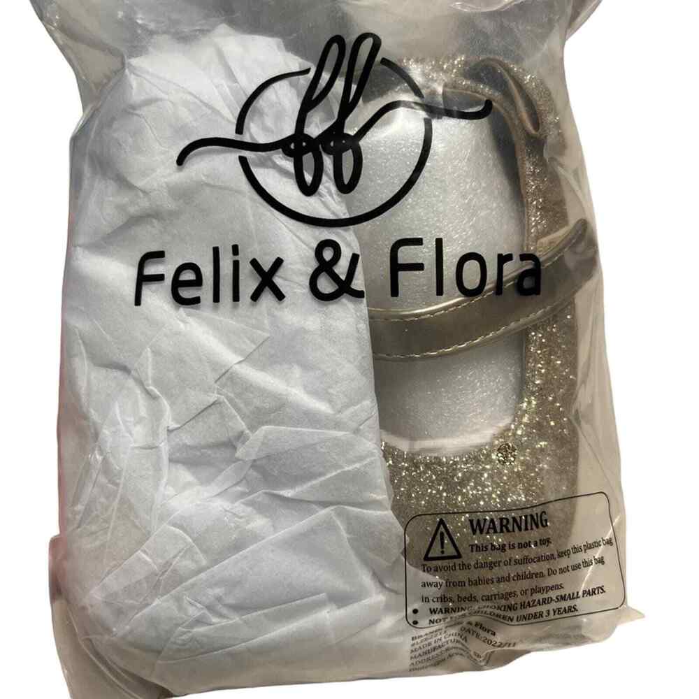 Felix & Flora Gold Sparkle Baby Shoes Size 18-24 Mo NWT - Picture 9 of 11